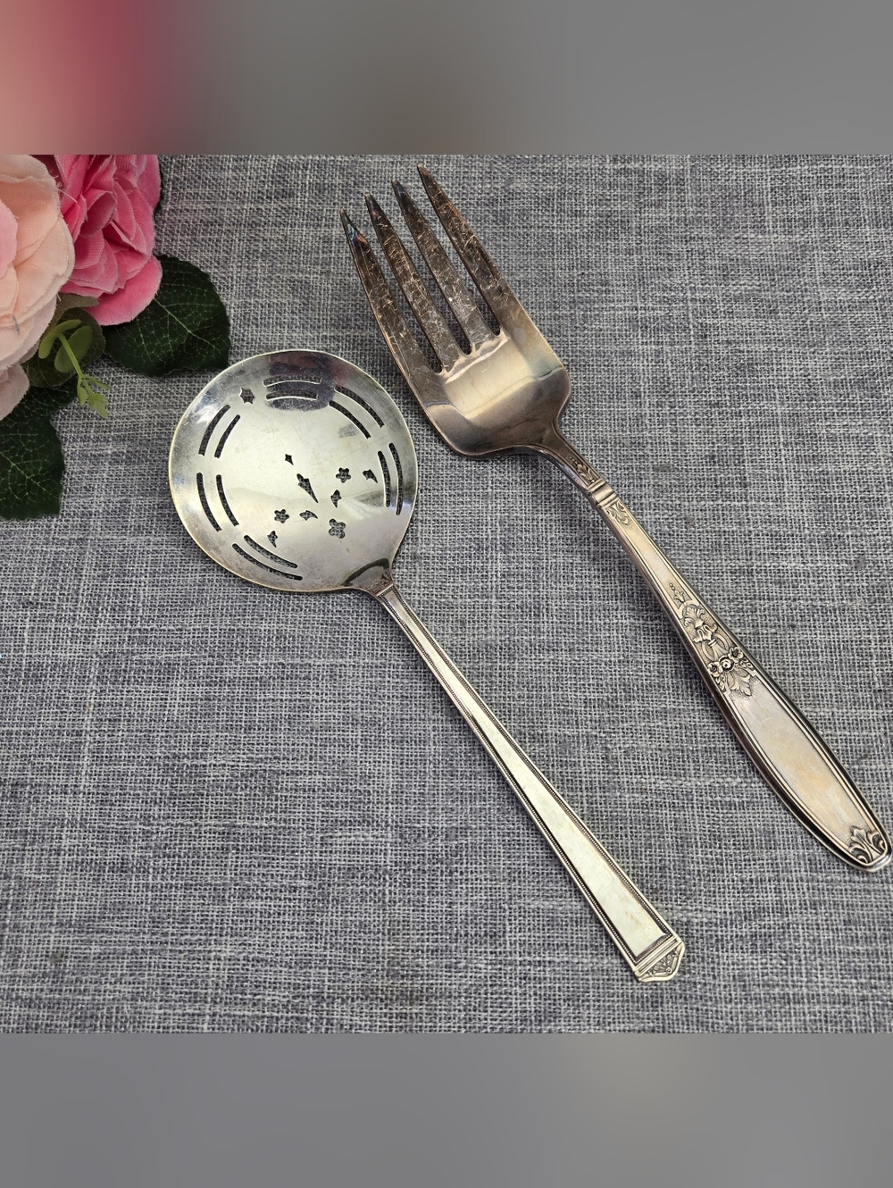 Vintage Early 1900s Rogers Silverplate set of Tomato Server Spoon & Serving Fork